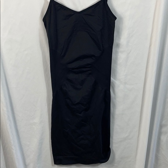 Halogen Women's Shapewear Tank Top Size Small - Picture 1 of 3
